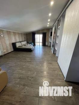 Дом 260м², 2-этажный, посуточно,