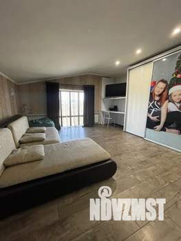 Дом 260м², 2-этажный, посуточно,