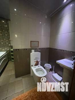 Дом 260м², 2-этажный, посуточно,