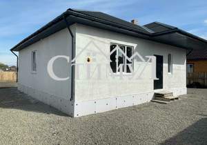 Дом 100м², 1-этажный, участок 8 сот.