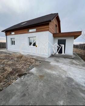 Дом 85м², 2-этажный, участок 10 сот.