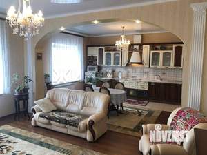 Дом 376м², 1-этажный, участок 15 сот.