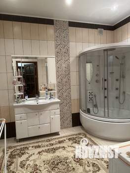 Дом 378м², 2-этажный, участок 15 сот.