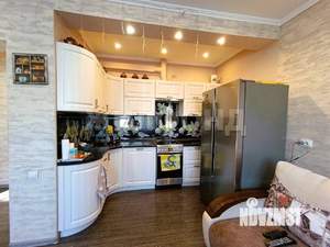 Дом 150м², 2-этажный, участок 6 сот.