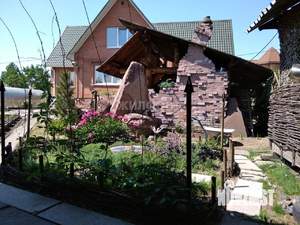 Дом 315м², 2-этажный, участок 11 сот.