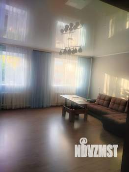 Дом 273м², 3-этажный, участок 10 сот.