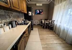 Дом 220м², 2-этажный, участок 7 сот.