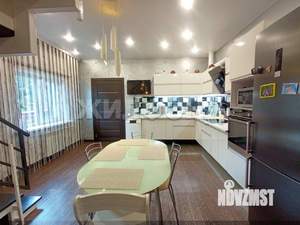 Дом 150м², 2-этажный, участок 11 сот.