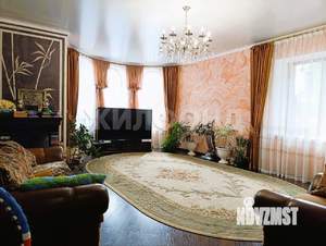 Дом 278м², 3-этажный, участок 9 сот.