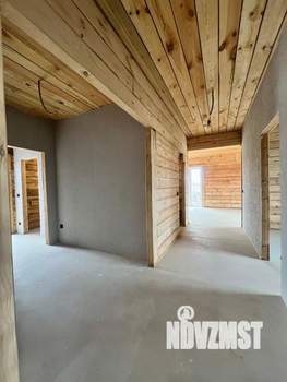 Дом 102м², 2-этажный, участок 10 сот.