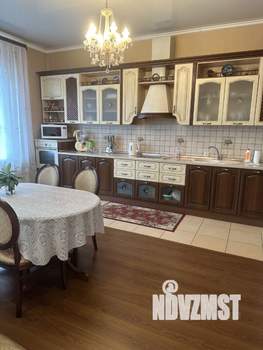 Дом 378м², 2-этажный, участок 15 сот.