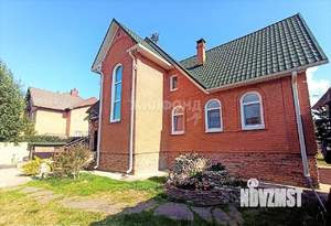 Дом 315м², 2-этажный, участок 11 сот.