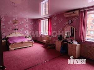 Дом 365м², 2-этажный, участок 4 сот.