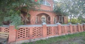 Дом 213м², 2-этажный, участок 20 сот.