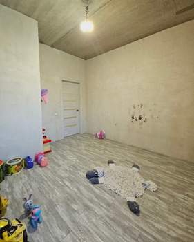 Дом 194м², 1-этажный, участок 7 сот.