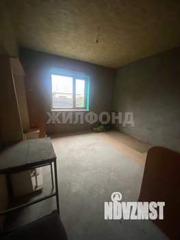 Дом 176м², 2-этажный, участок 6 сот.