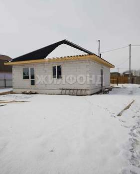 Дом 95м², 2-этажный, участок 6 сот.