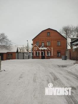 Дом 230м², 3-этажный, участок 5 сот.