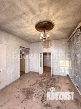 Дом 44м², 2-этажный, участок 6 сот.