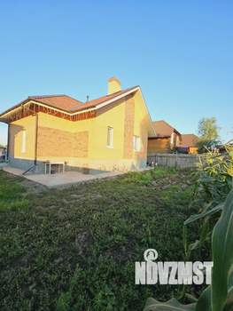 Дом 194м², 1-этажный, участок 7 сот.