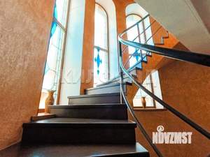 Дом 278м², 3-этажный, участок 9 сот.