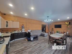 Дом 180м², 2-этажный, участок 10 сот.