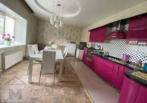 Дом 336м², 2-этажный, участок 12 сот.