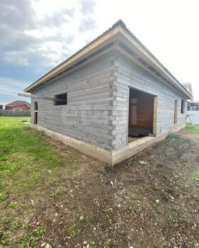 Дом 120м², 1-этажный, участок 10 сот.  