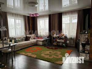 Дом 163м², 2-этажный, участок 8 сот.  