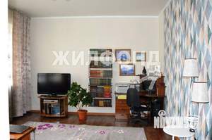 Дом 250м², 2-этажный, участок 13 сот.  