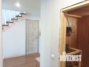 Коттедж 250м², 2-этажный, участок 10 сот.  