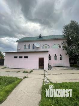 Коттедж 379м&sup2;, 3-этажный, участок 20 сот.  