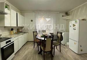 Дом 100м², 2-этажный, участок 5 сот.  