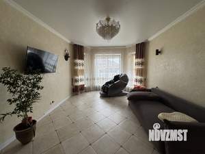 Дом 351м², 2-этажный, участок 12 сот.  
