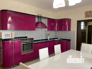 Коттедж 336м², 2-этажный, участок 12 сот.  