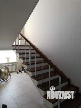 Коттедж 180м², 2-этажный, участок 8 сот.  