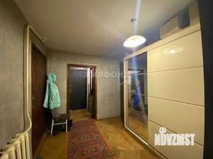 Дом 295м², 3-этажный, участок 12 сот.  