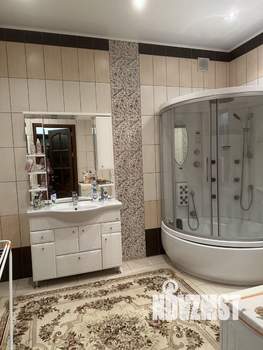 Дом 378м², 2-этажный, участок 15 сот.  