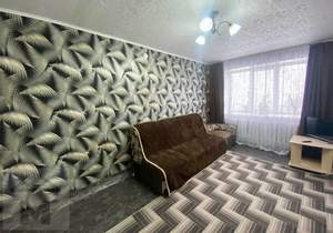 Дом 76м&sup2;, 2-этажный, участок 7 сот.  