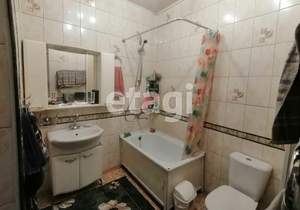 Дом 240м², 2-этажный, участок 8 сот.  