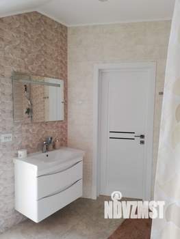Коттедж 180м², 2-этажный, участок 8 сот.  