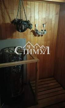 Дом 295м², 2-этажный, участок 10 сот.  