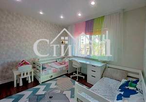 Дом 150м&sup2;, 2-этажный, участок 11 сот.  