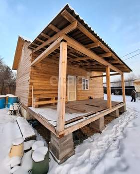 Дом 104м², 2-этажный, участок 10 сот.  