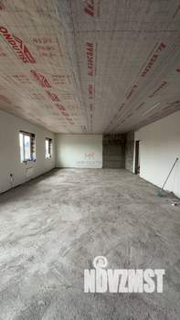 Дом 197м&sup2;, 1-этажный, участок 10 сот.  