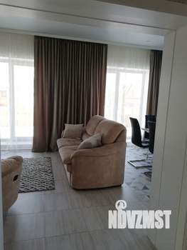 Коттедж 180м², 2-этажный, участок 8 сот.  