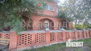 Дом 213м², 3-этажный, участок 20 сот.  