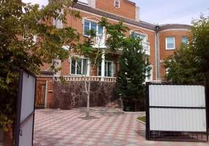 Дом 720м², 2-этажный, участок 22 сот.  