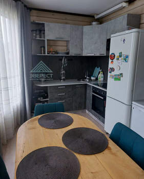 Дом 120м², 2-этажный, участок 6 сот.  