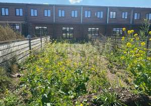 Дом 100м², 2-этажный, участок 2 сот.  